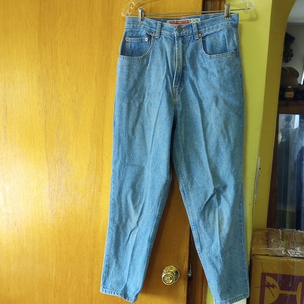 American Eagle Authentic Mountain Blue Denim Jeans, Size 10 Short